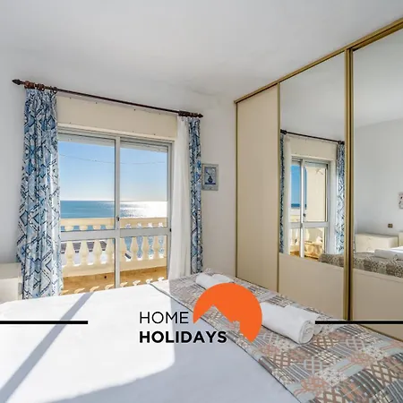 #261 Rosa I By Holidays